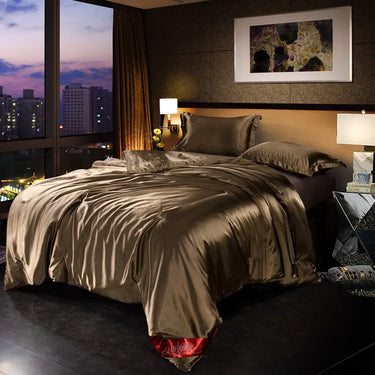 Campaign Gold Emerald Luxury Warm Mulberry Silk Comforter Bedding Set